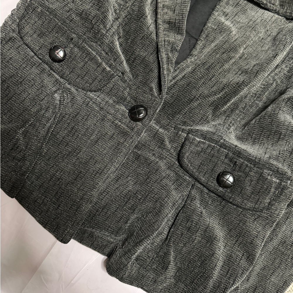 Gray Jacket - Picture 4 of 5
